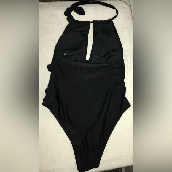 Cupshe Black One Piece Swimsuit - Picture 2 of 5